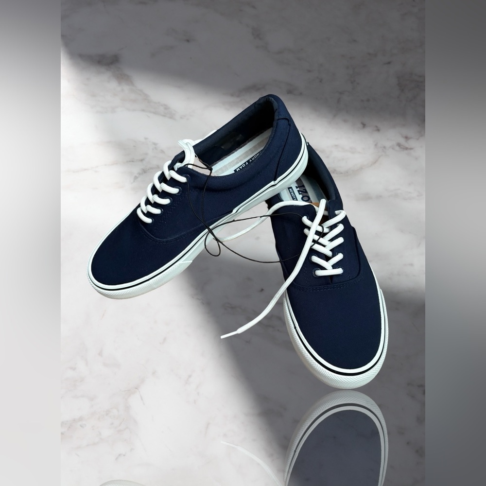 Izod Rangley Men's Canvas Shoe Color Navy